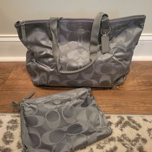 EUC Coach Medium Packable Tote Purse